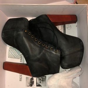 Jeffrey Campbell litas